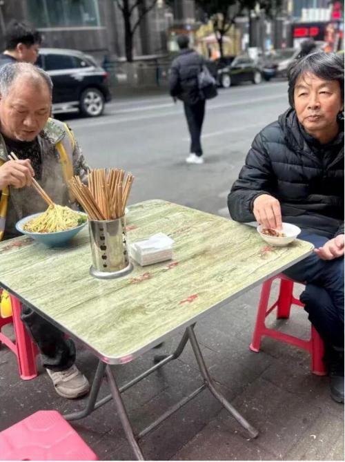 《鹹的玩笑》插圖